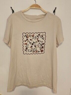 Simons Cream Short-Sleeve Tee with Floral Square Graphic